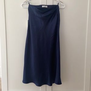 Aritzia - Babaton Slip Skirt